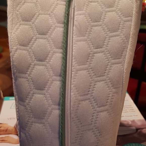 Linear leg pillow memory foam - Picture 9 of 11